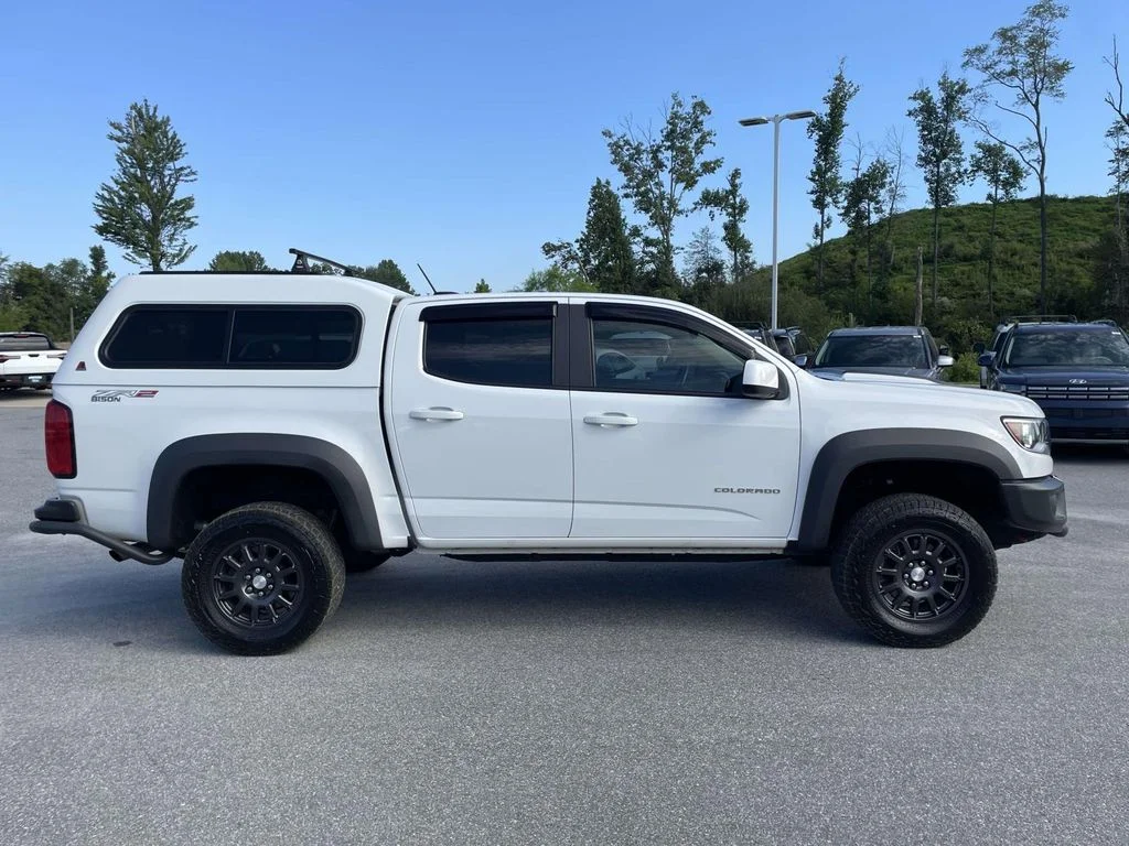 Used 2022 Summit White Chevrolet 4WD ZR2 image 8