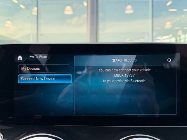 Used 2020 Silver Mercedes-Benz GLB 250 image 21