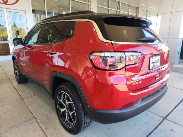 2026 Jeep Compass Limited - Photo 9