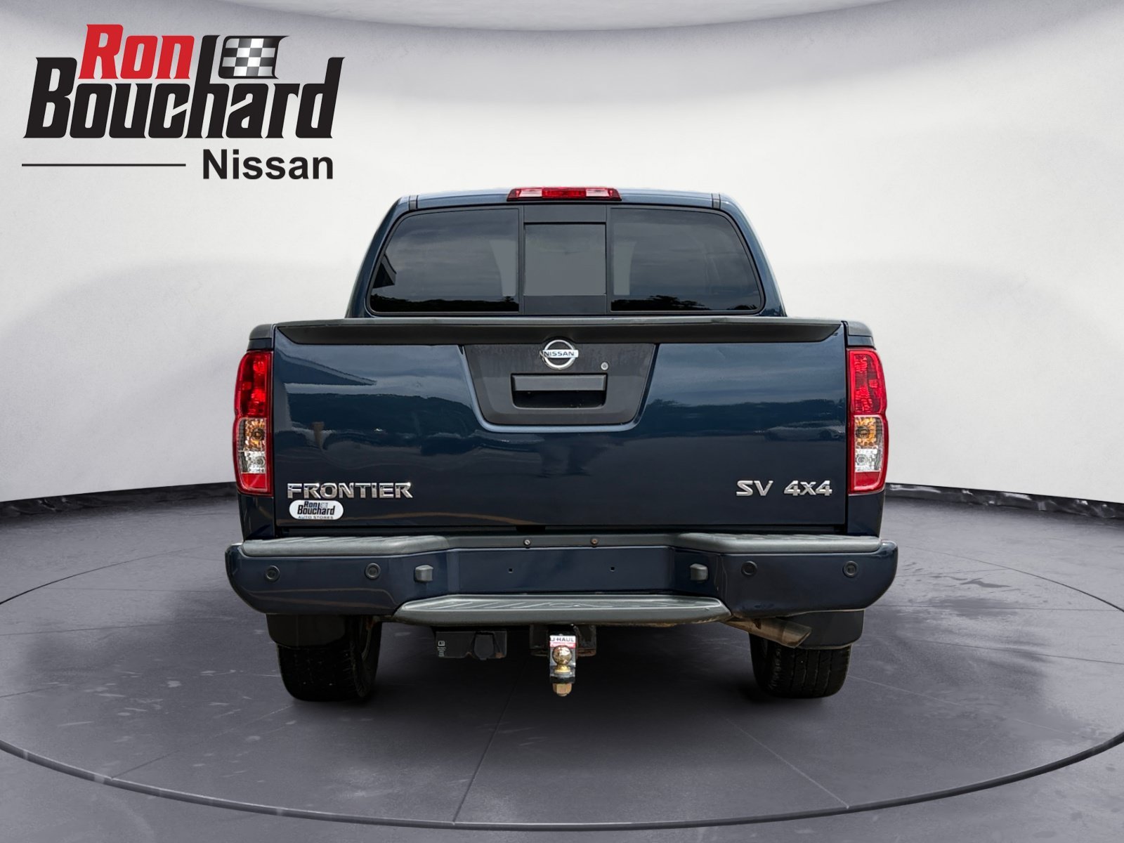 Used 2020 Arctic Blue Metallic Nissan SV image 3
