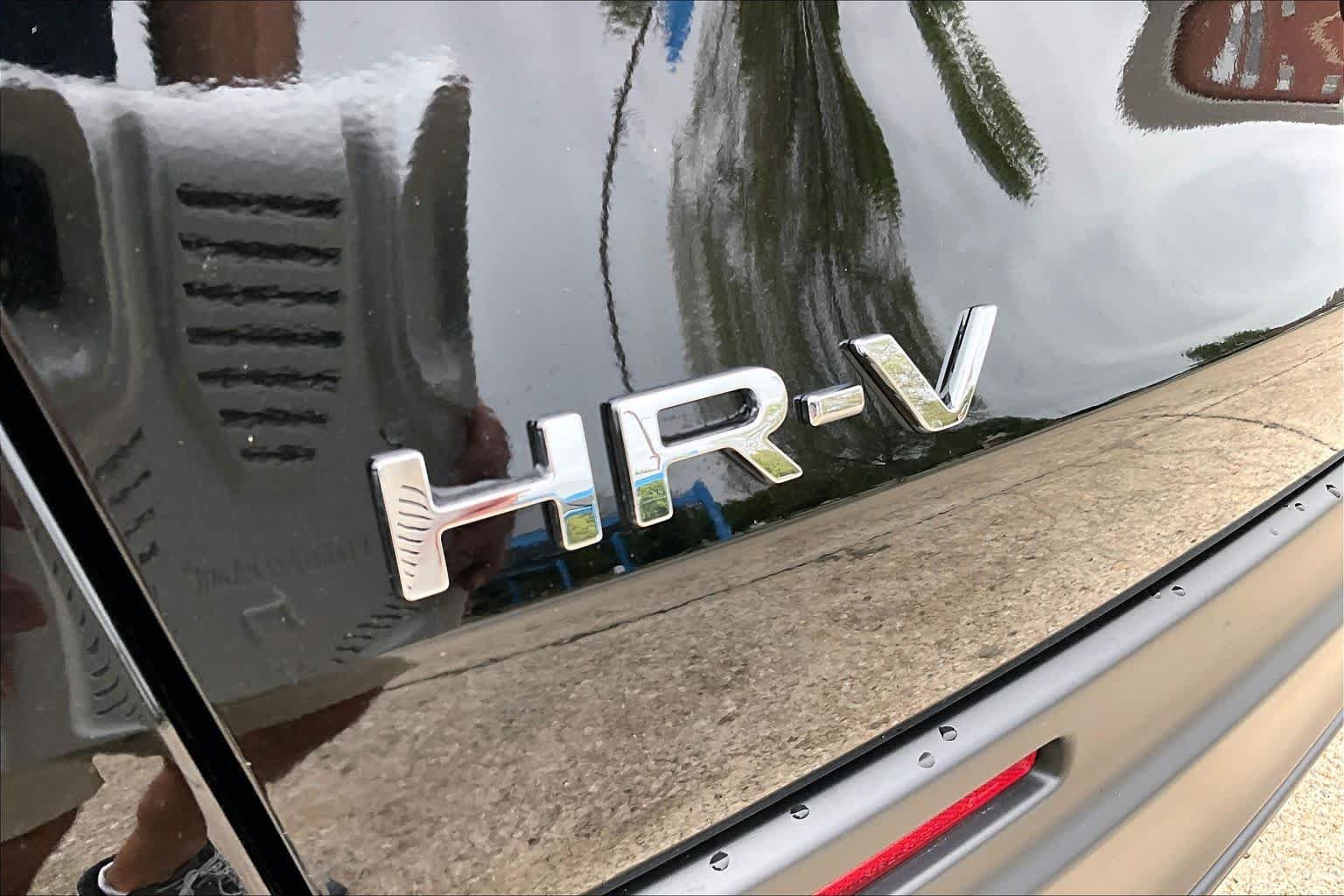 2027 Honda HR-V LX - Photo 30