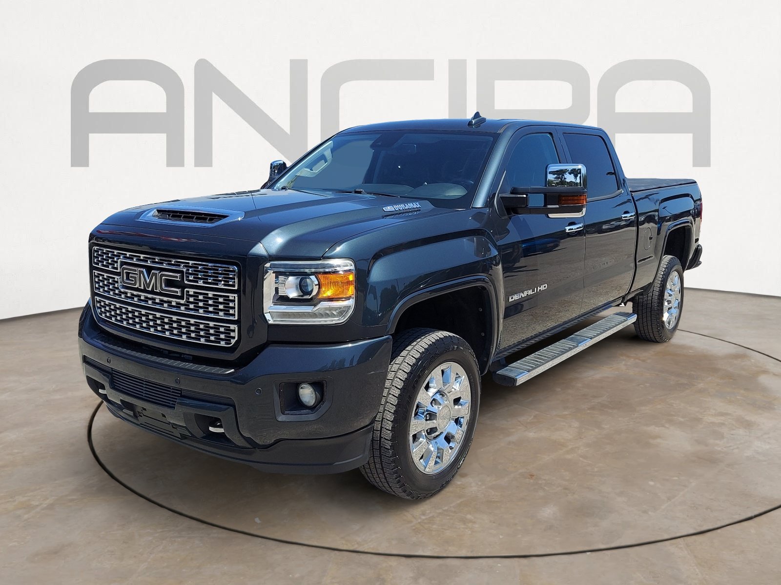 Used 2018 Dark Slate Metallic GMC Denali image 6