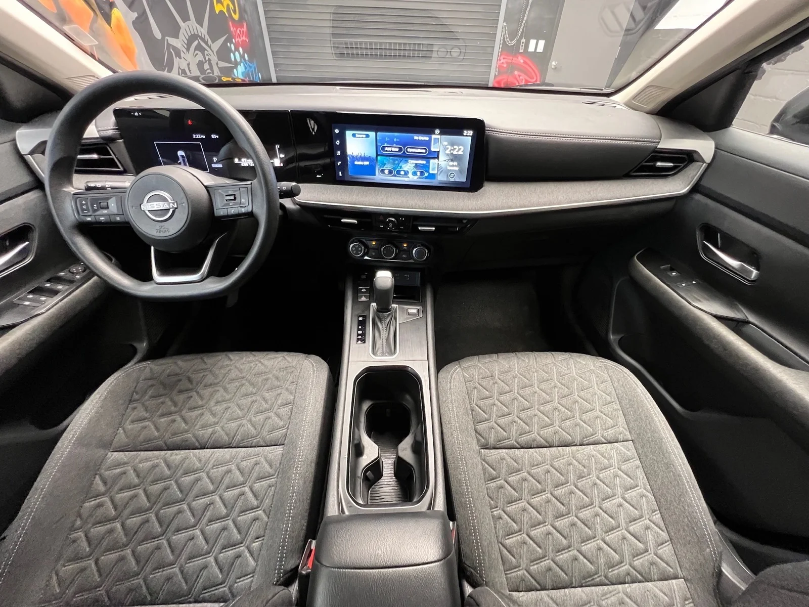Used 2025 Aspen White Tricoat (qac) Nissan SV image 19