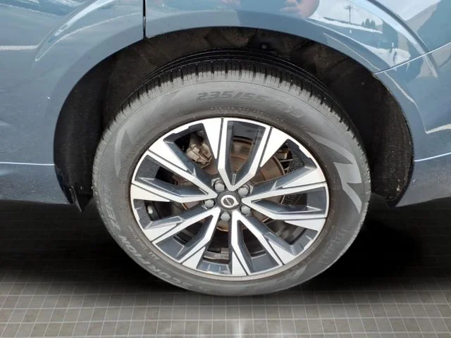 Certified Used 2024 Denim Blue Volvo Core image 13