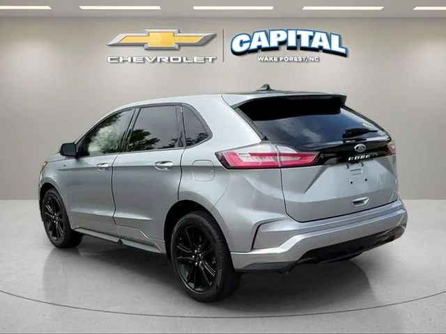 Used 2023 Silver Ford ST Line image 3