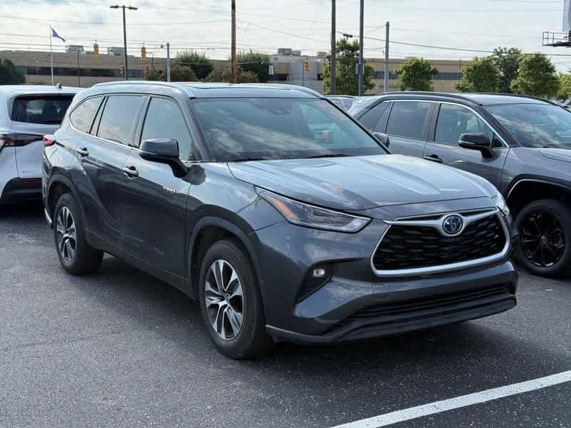 2021 Toyota Highlander Hybrid XLE