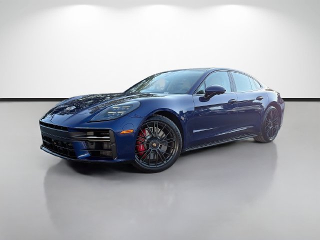 2026 Porsche Panamera