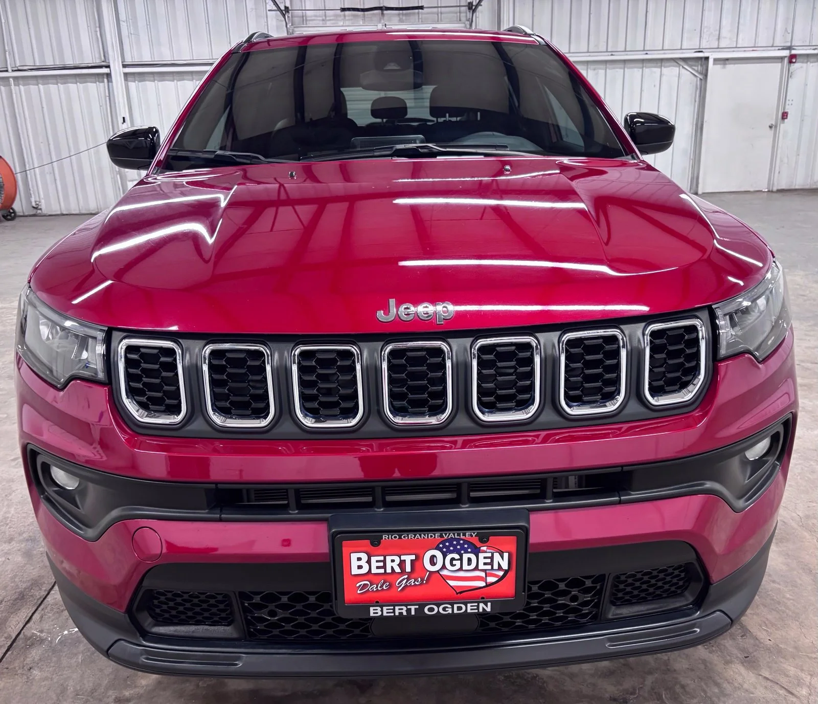 Used 2025 Red Jeep Latitude image 1