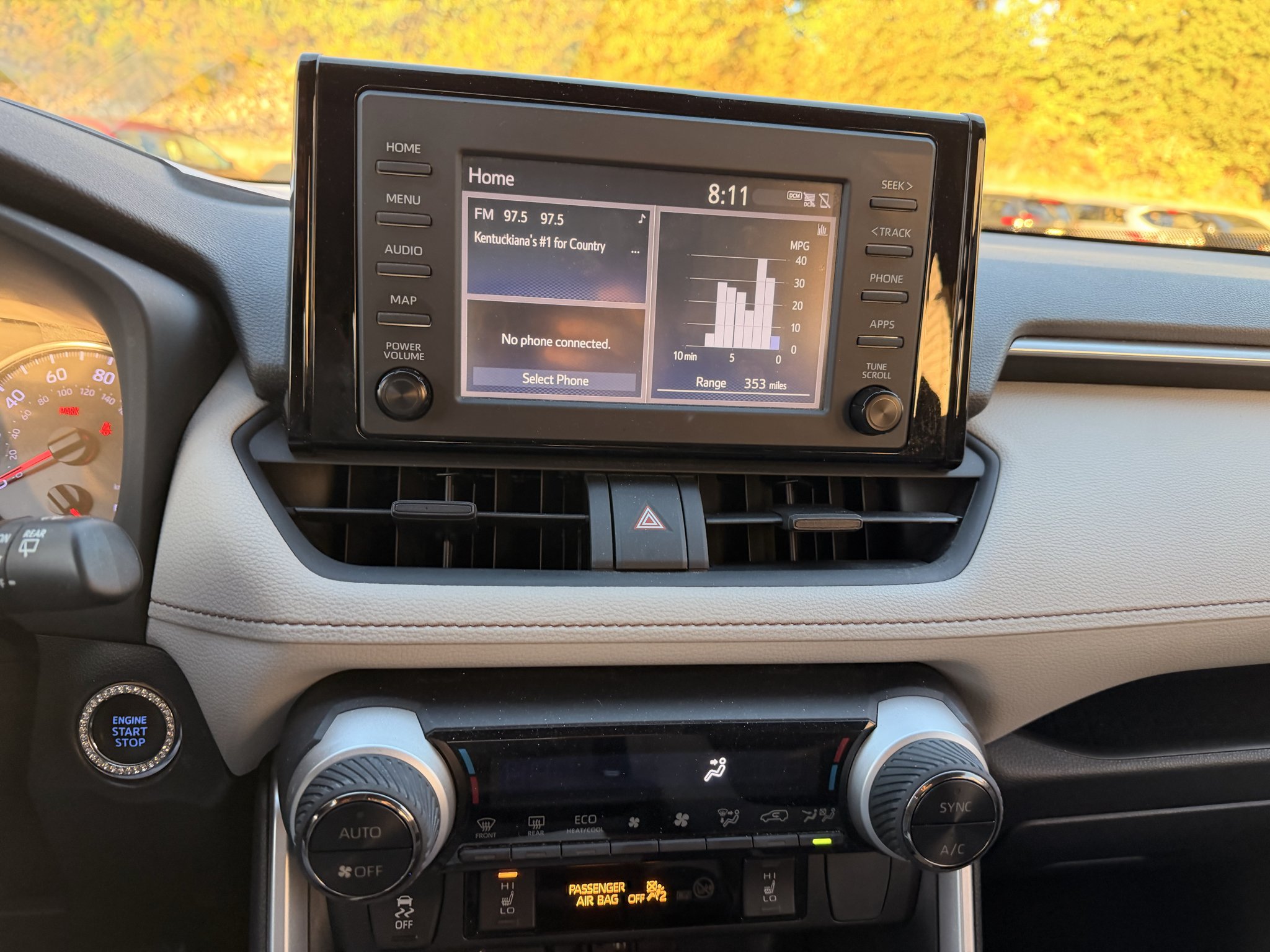 Used 2019 Silver Sky Metallic Toyota XLE image 10