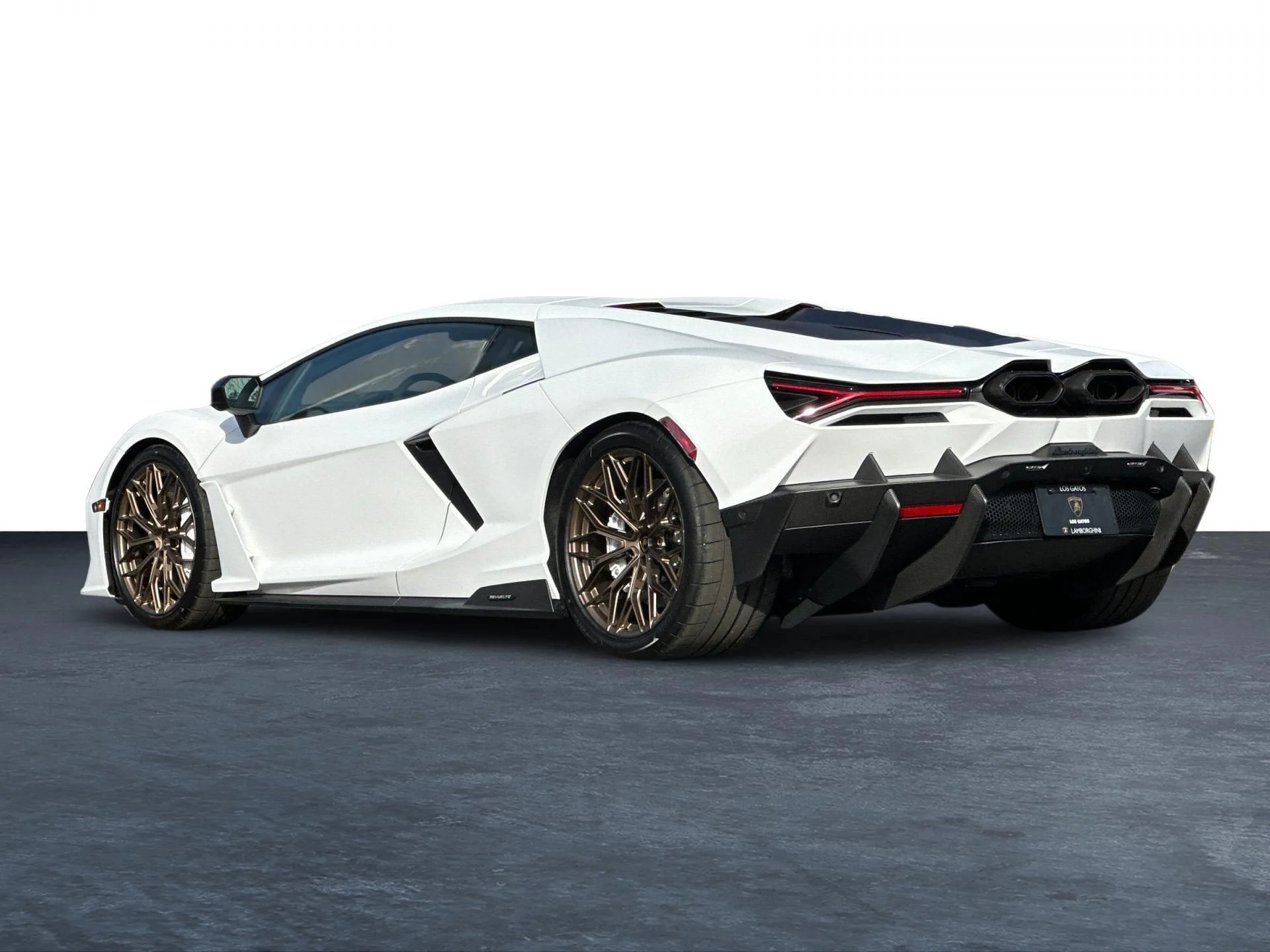 Certified Used 2026  Lamborghini  image 12