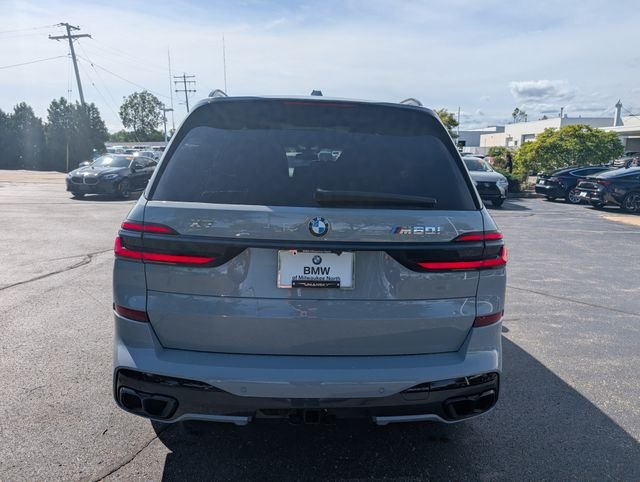 Used 2025 Gray Metallic BMW M60i image 3