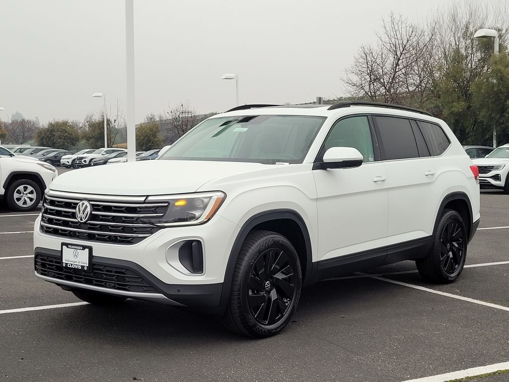 New 2026 White/off-white Volkswagen 2.0T SE w/Technology image 9
