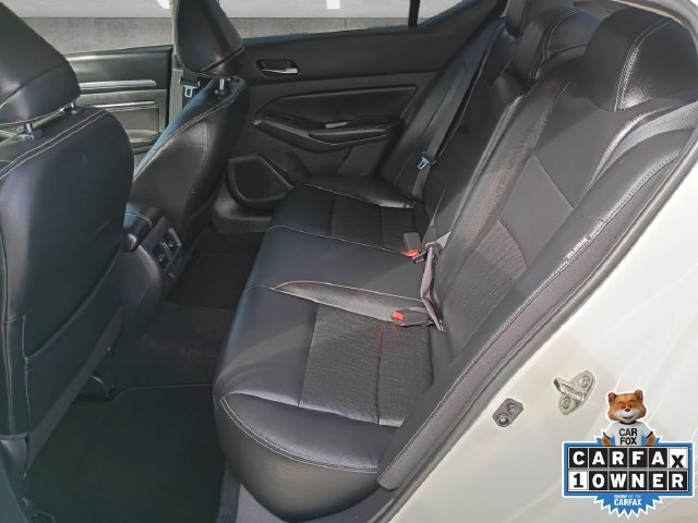 Used 2019 White Nissan 2.5 Platinum image 22