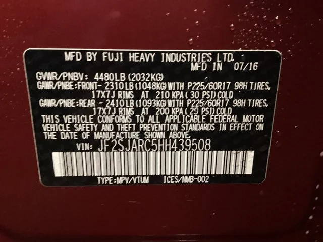 Used 2017 Venetian Red Pearl Subaru Limited image 16