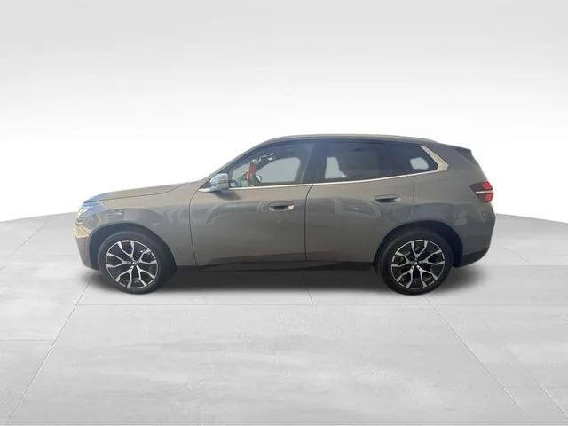 New 2026 Gray BMW 30 xDrive image 4