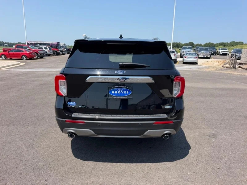 Certified Used 2020 Agate Black Metallic Ford Limited image 6