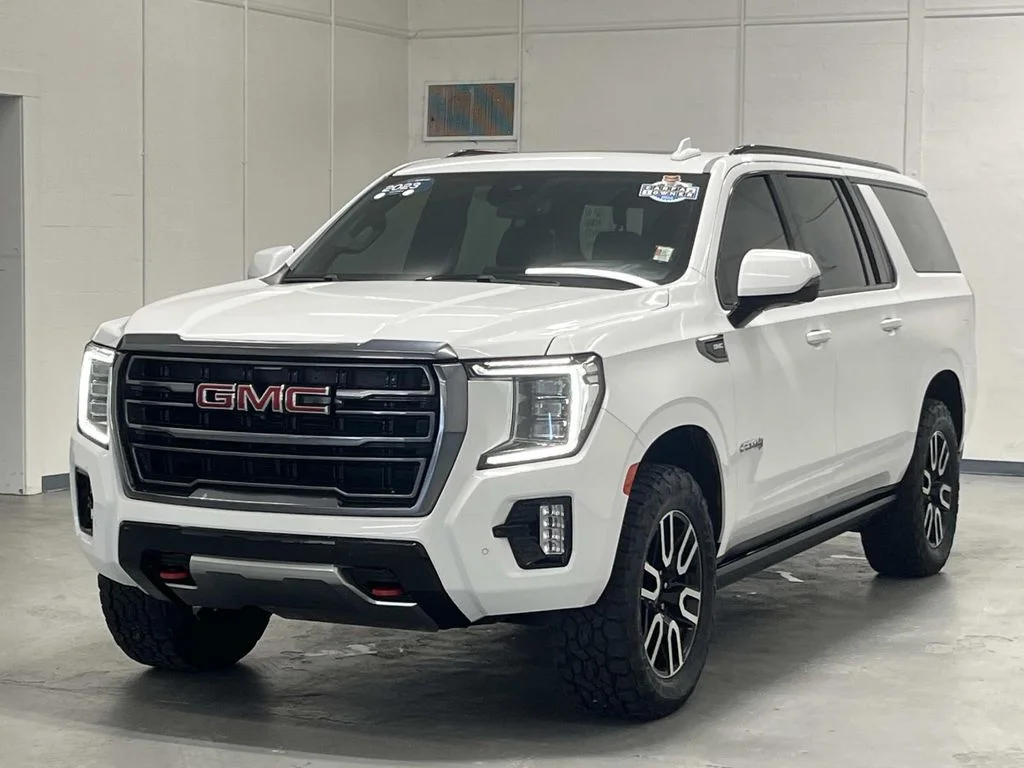 Certified Used 2023 Summit White GMC AT4 image 4