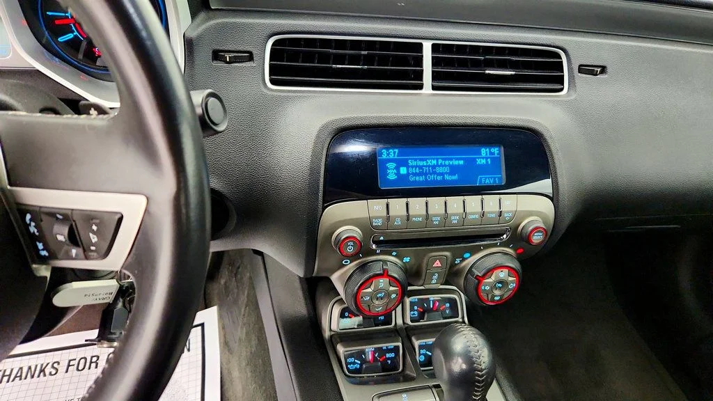Used 2011 Cyber Gray Metallic Chevrolet 2LT Coupe w/ RS Package, Silver Stripes & Remote Start image 18