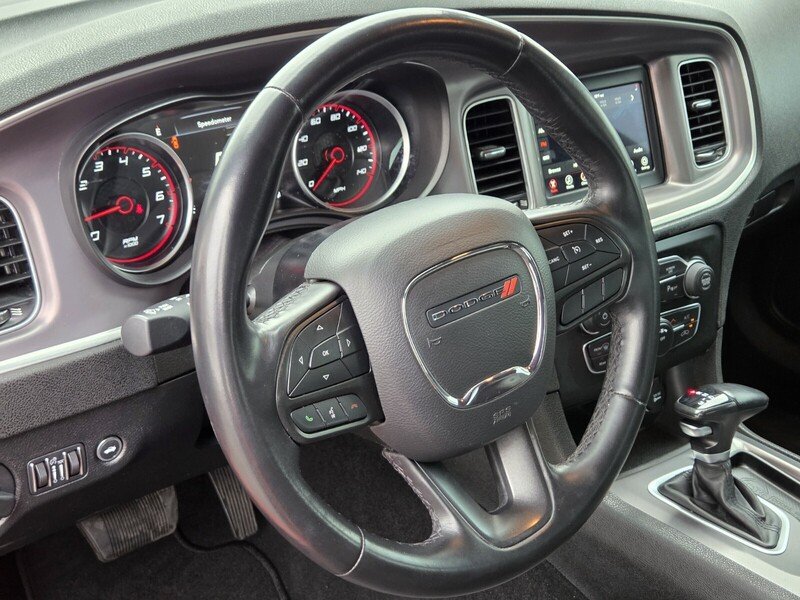 Used 2022 Orange Dodge SXT image 25