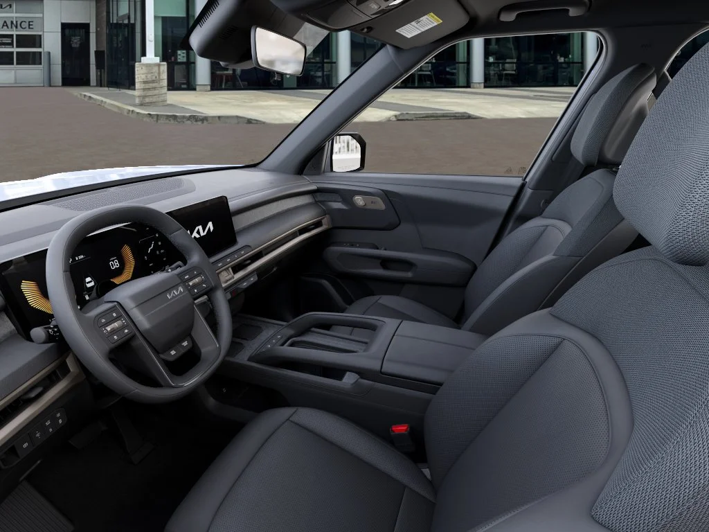 New 2027 Glacial White Pearl Kia S image 17