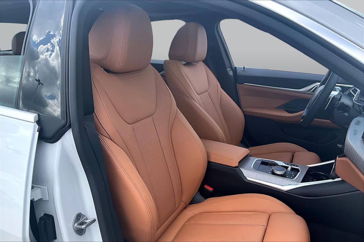 Used 2026 Mineral White Metallic BMW 430i image 8