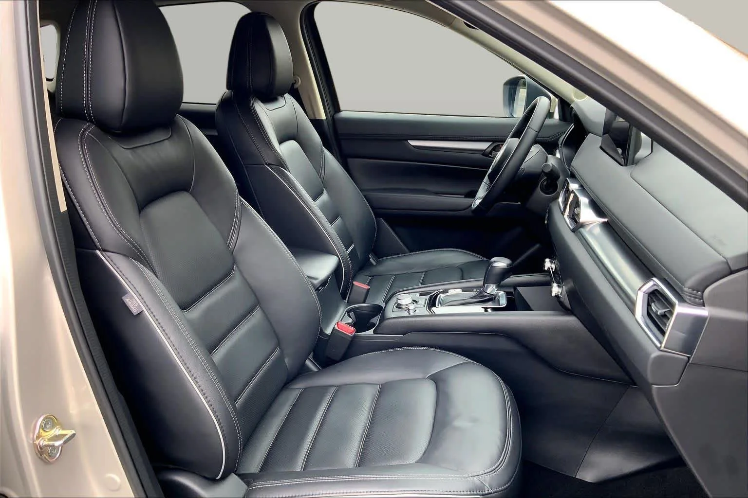 Certified Used 2025 Platinum Quartz Metallic Mazda 2.5 S Preferred Package image 8