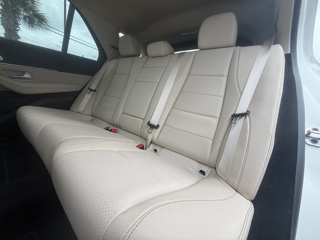 Used 2024 WHITE Mercedes-Benz GLE 350 4MATIC® image 9