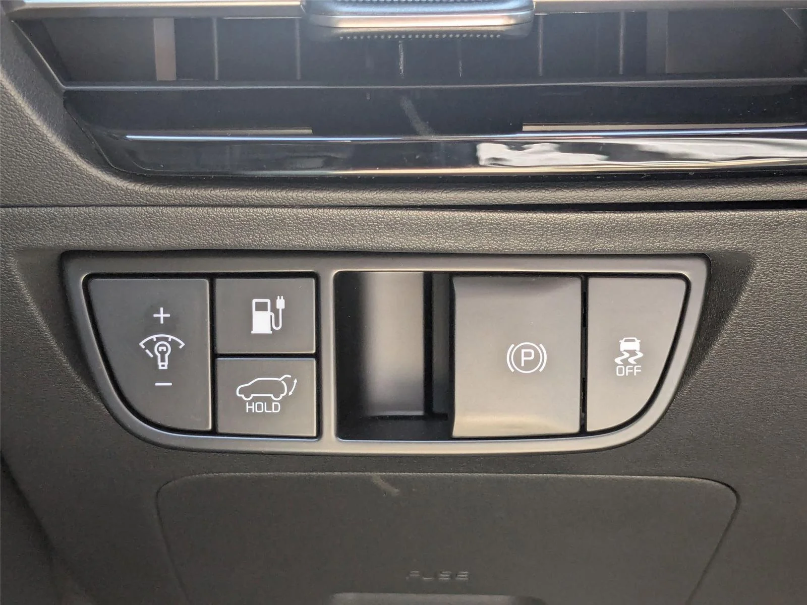 2025 Kia EV6 Wind - Photo 17
