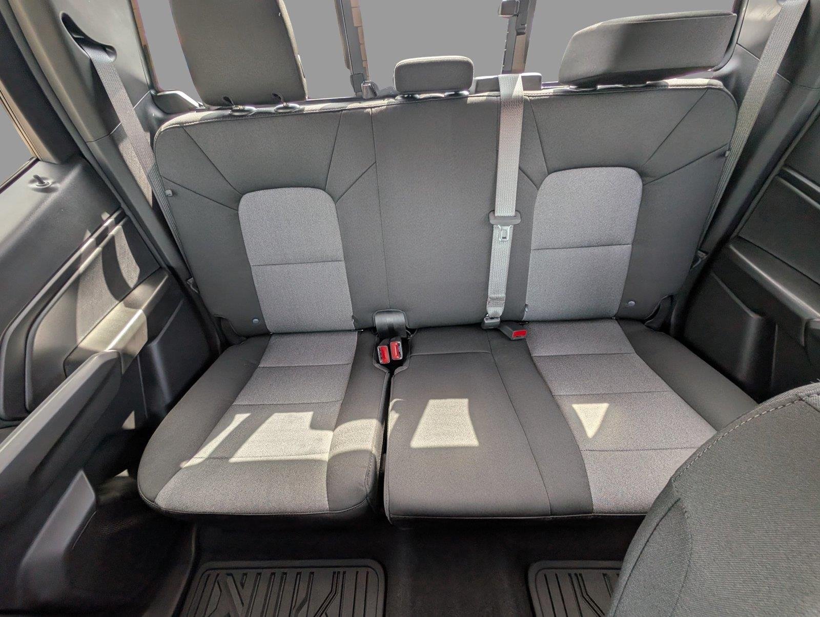 2026 Chevrolet Colorado Work Truck - Photo 35