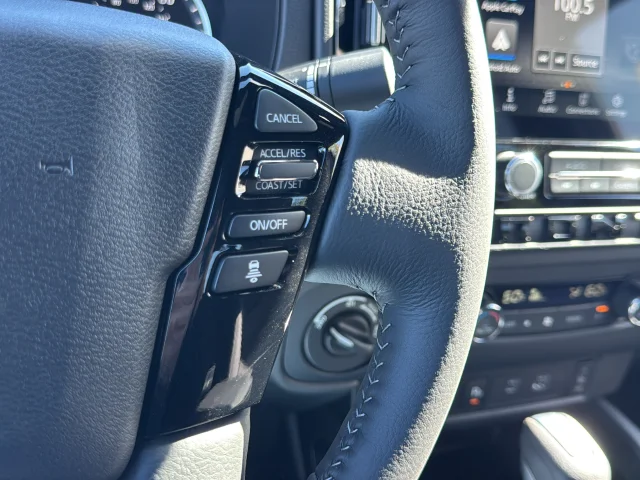 New 2027 Gray Nissan SV image 17