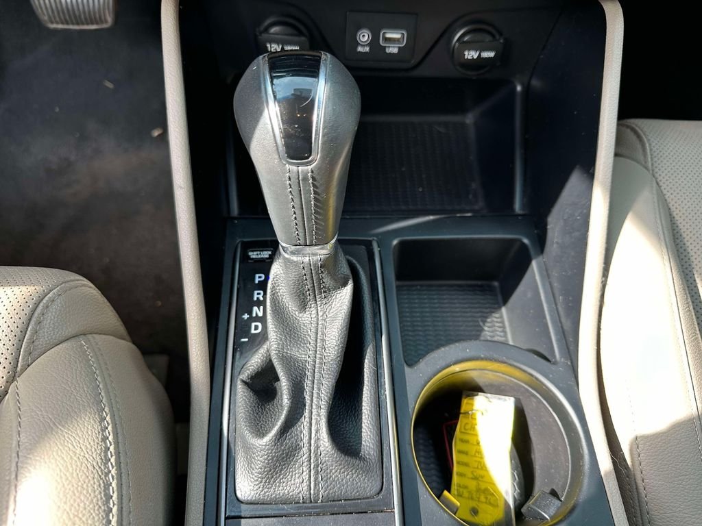Used 2018 Black Hyundai SEL Plus image 23