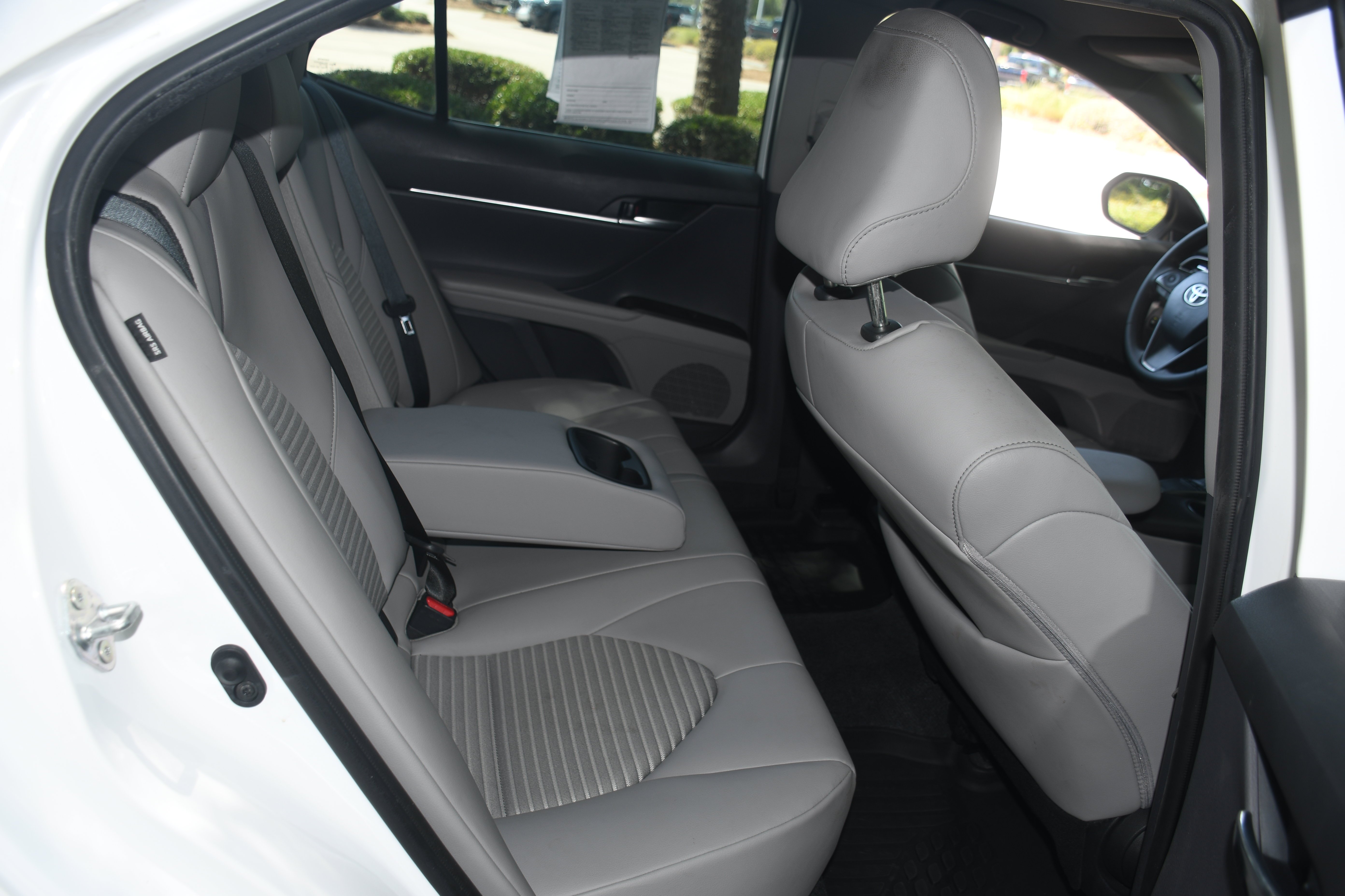Used 2024 White Toyota SE image 17