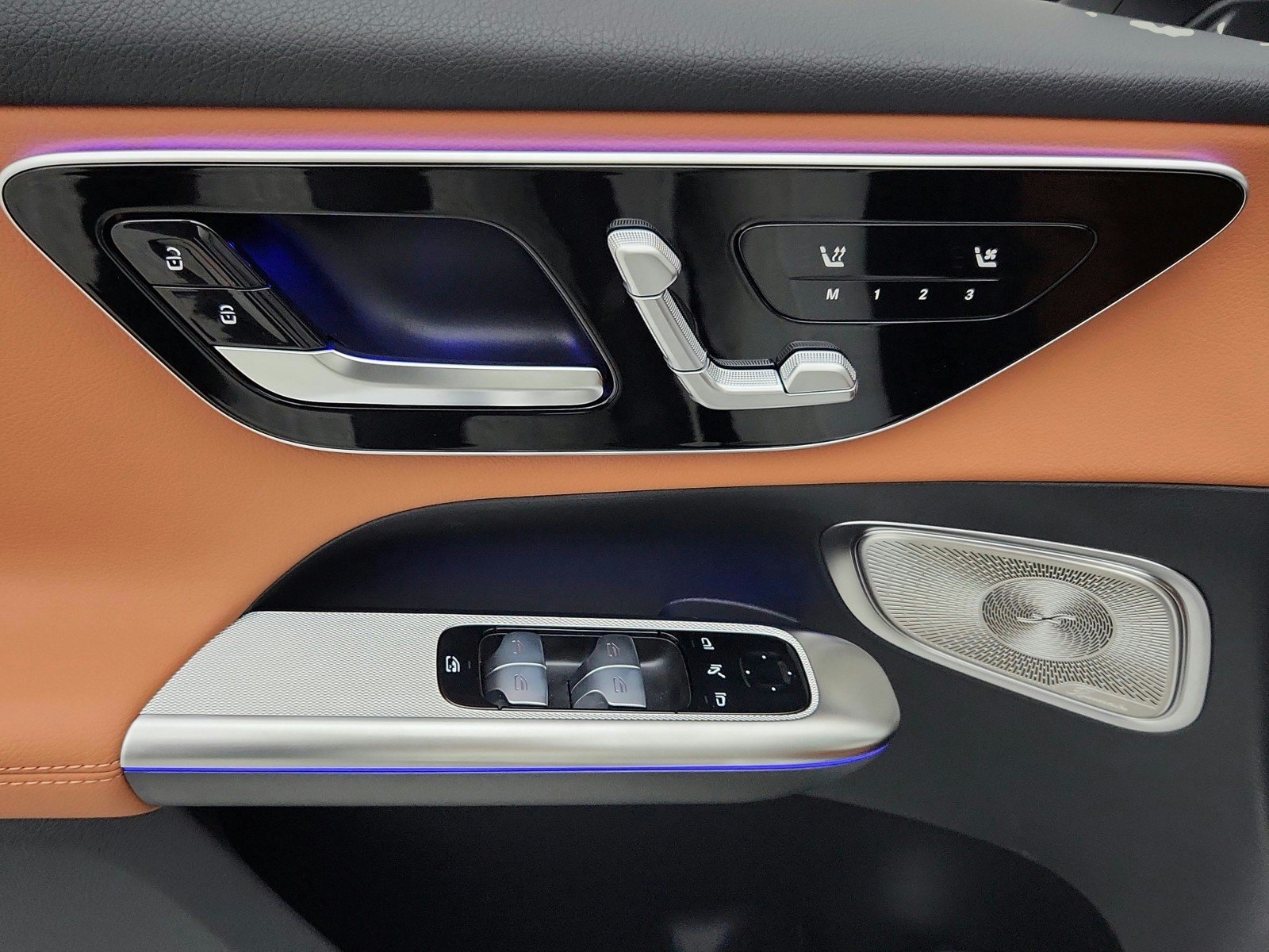 New 2027 Polar White Mercedes-Benz GLC 300 4MATIC® Coupe image 21