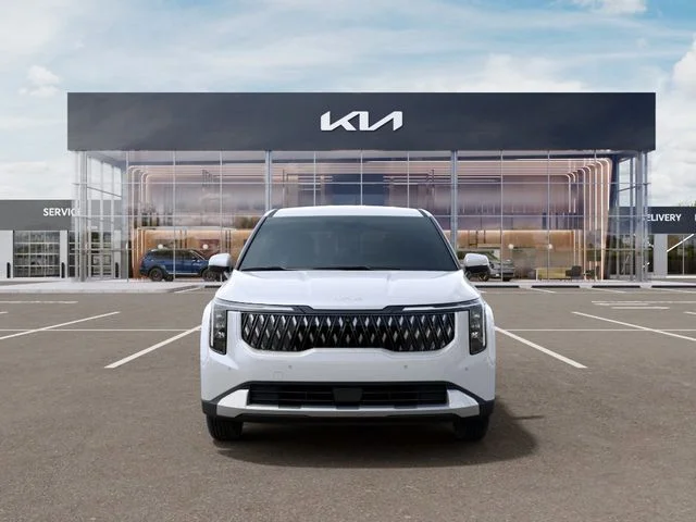 New 2026 Snow White Pearl Kia LXS image 2