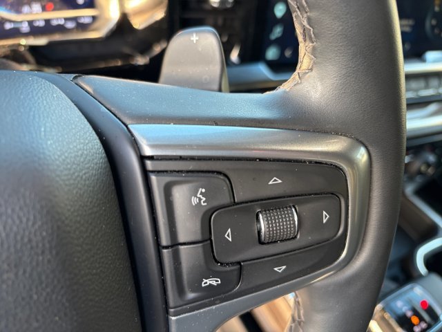 Used 2025 White Chevrolet RST image 30