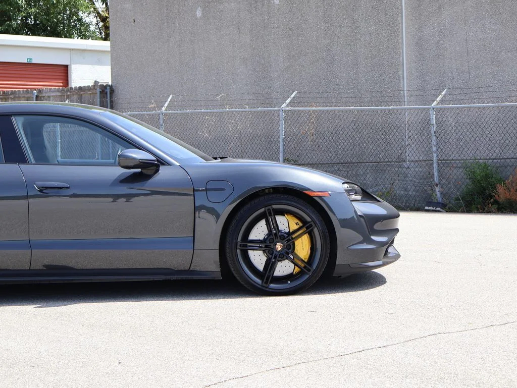 Used 2021 Volcano Grey Metallic Porsche Turbo S image 10
