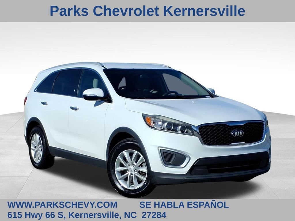 2017 Kia Sorento LX