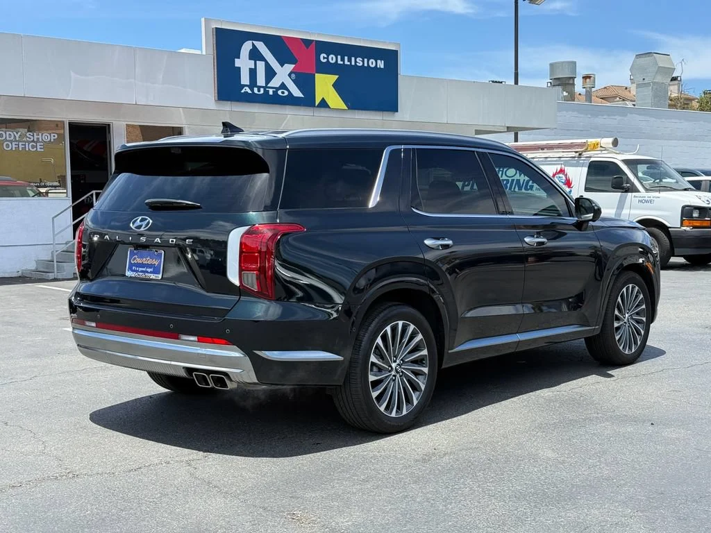 Used 2025  Hyundai Calligraphy image 7