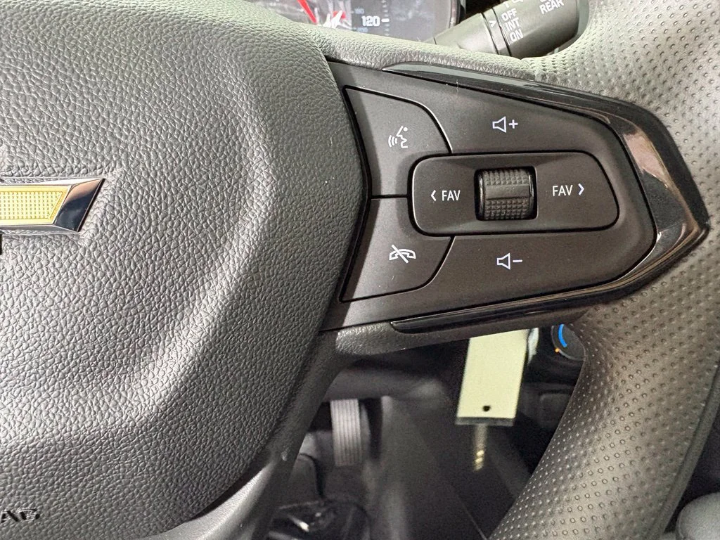 2026 Chevrolet Trax LS - Photo 29