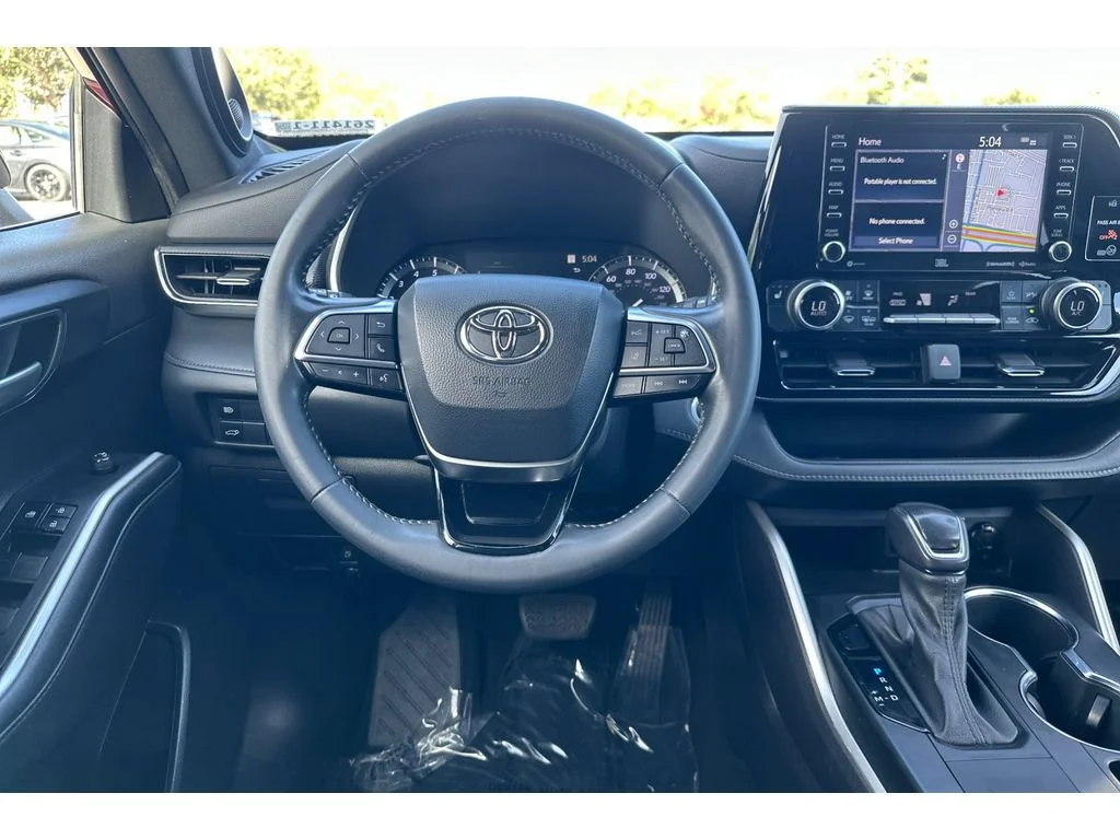 Used 2021 Ruby Flare Pearl Toyota XSE image 16