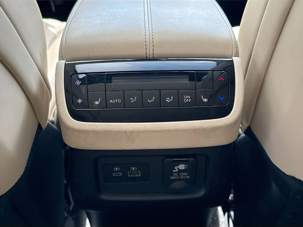 Certified Used 2023 White INFINITI Sensory image 28