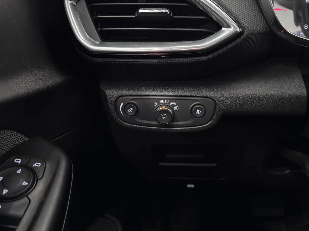 2023 Chevrolet TrailBlazer LT - Photo 24
