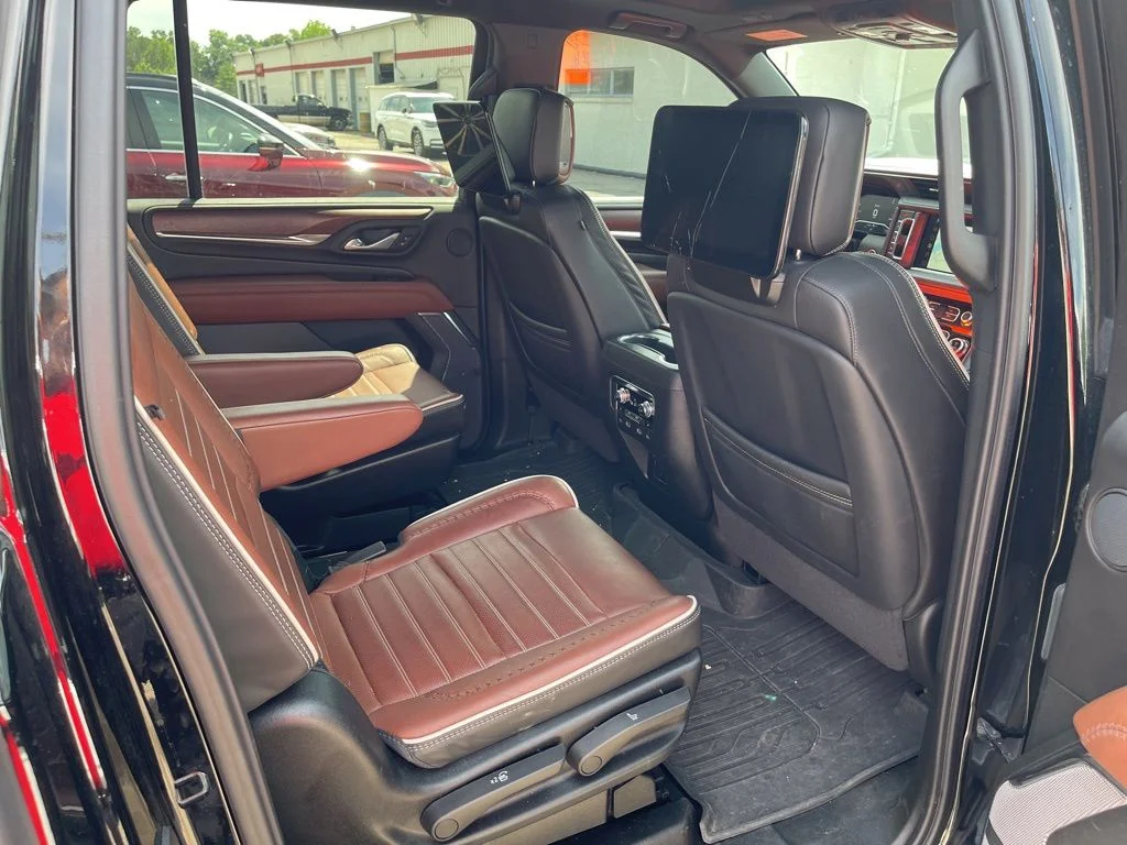 Used 2024 Black GMC Denali Ultimate image 14