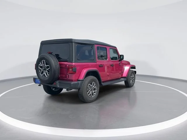 Used 2026 Red Jeep Sahara image 7