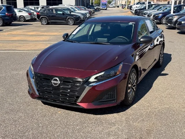 2025 Nissan Altima SV