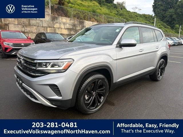 2022 Volkswagen Atlas 3.6L V6 SE w/Technology