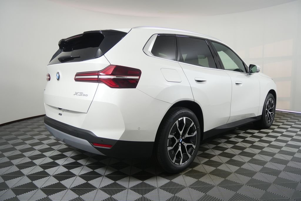 New 2026 Mineral White Metallic BMW 30 xDrive image 3