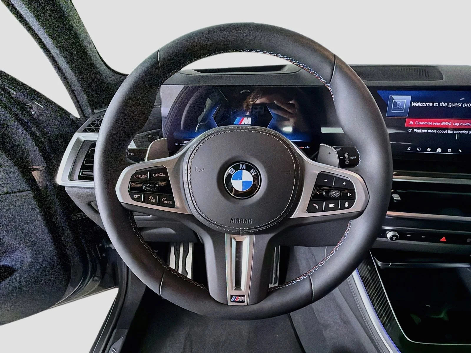 New 2026 Dravit Grey Metallic BMW M60i image 11