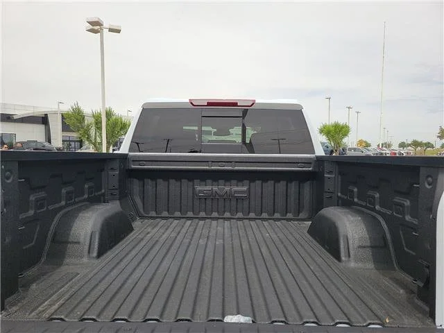 New 2026 Glacier White Tricoat GMC SLT image 10