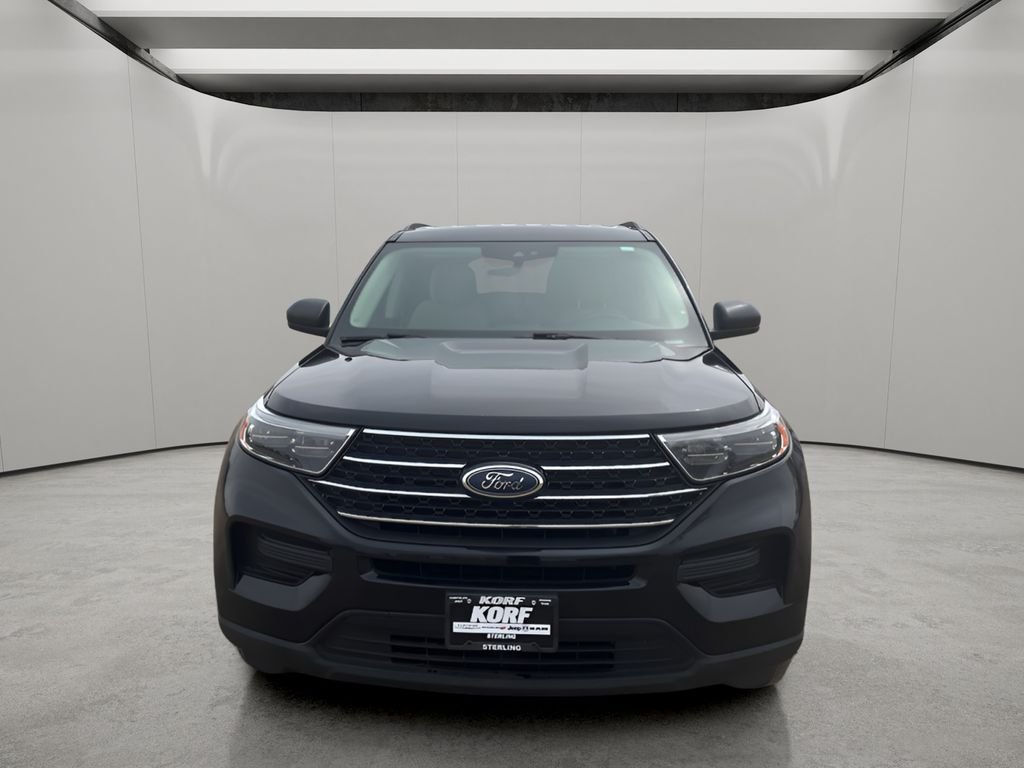Used 2021 Agate Black Metallic Ford XLT image 8